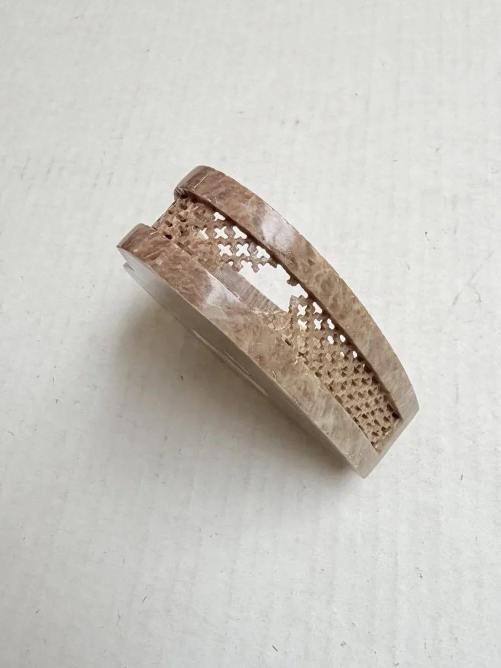 Small Heart Shaped Brown Tan Stone Trinket Dish Jewelry Make Up Tray FLAWED